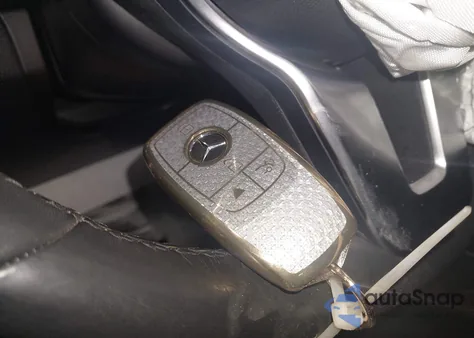 2020 Mercedes-Benz Glc 300 Coupe 4Matic z USA, uszkodzony, nr VIN WDC0J8EB2LF708896